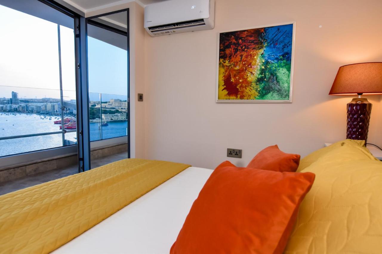 Unique Seafront Triplex Penthouse With Panoramic Bedroom & Rooftop Jacuzzi Overlooking Valletta Sliema Ngoại thất bức ảnh