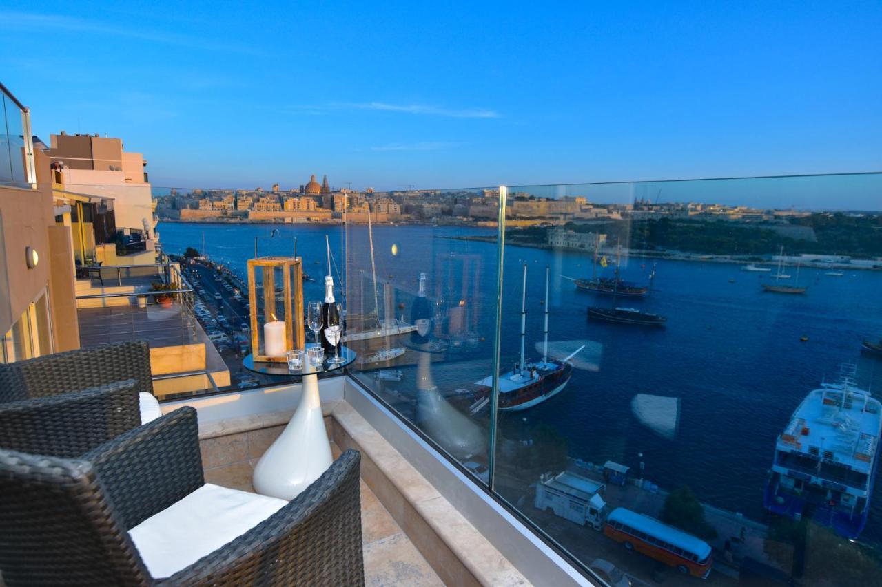 Unique Seafront Triplex Penthouse With Panoramic Bedroom & Rooftop Jacuzzi Overlooking Valletta Sliema Ngoại thất bức ảnh