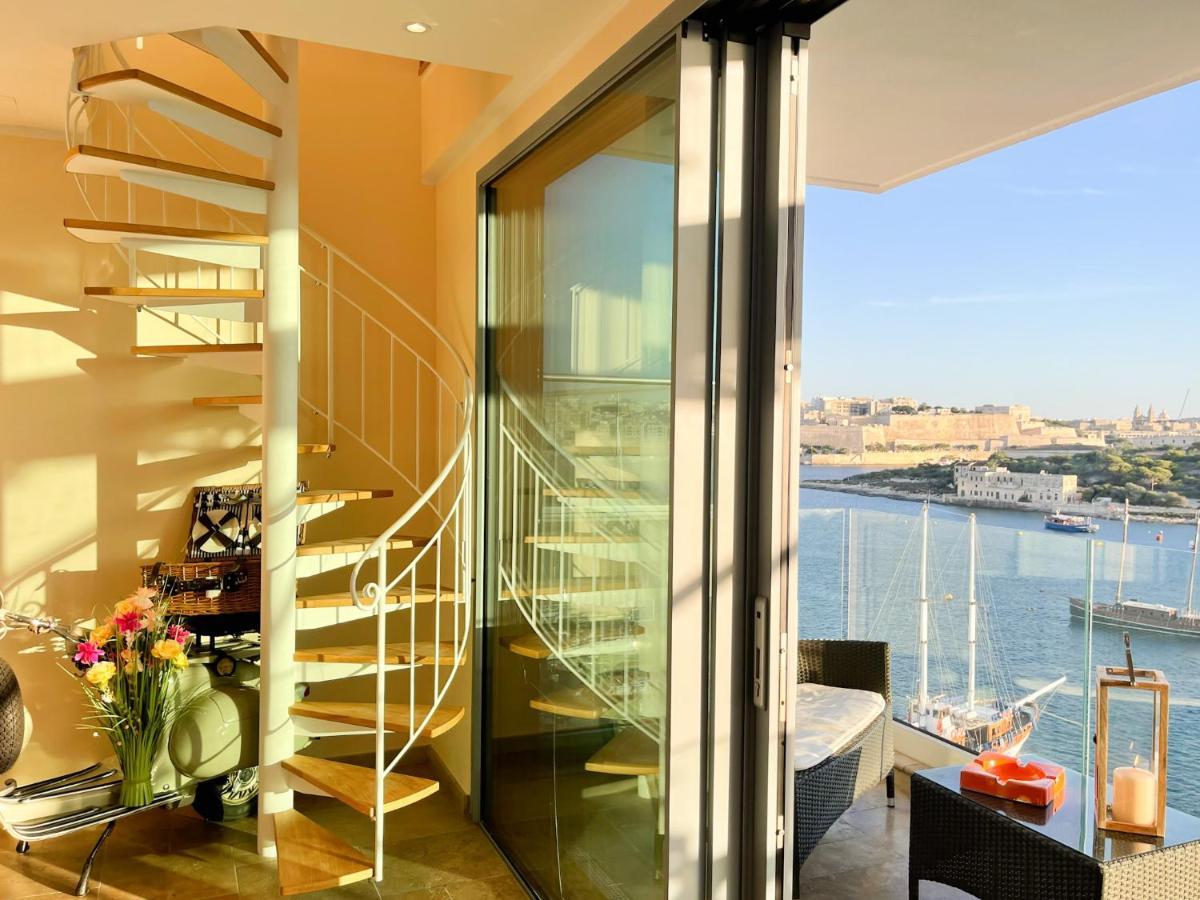 Unique Seafront Triplex Penthouse With Panoramic Bedroom & Rooftop Jacuzzi Overlooking Valletta Sliema Ngoại thất bức ảnh